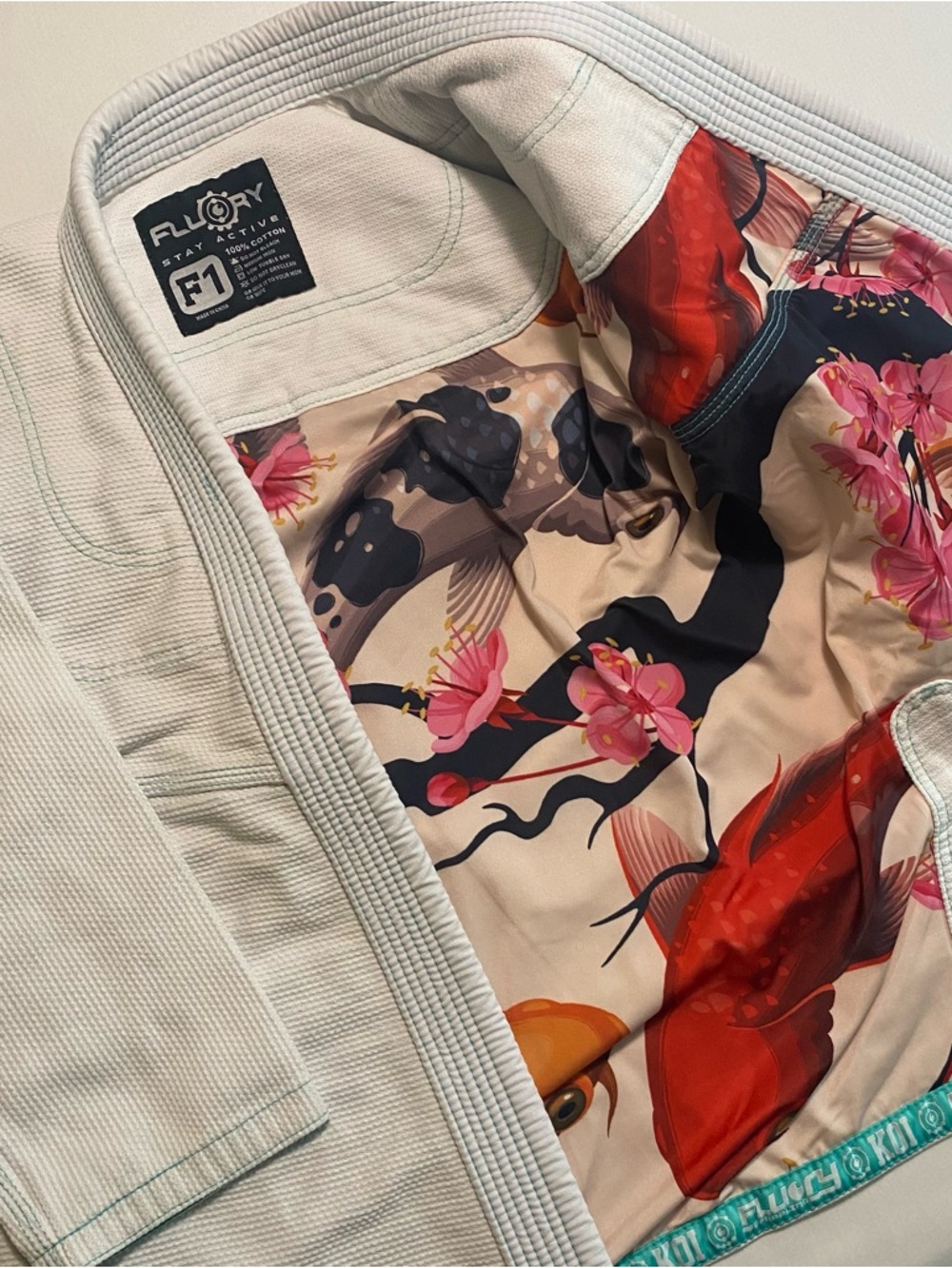 FLUORY Koi Fish Brazilian Jiu-Jitsu Kimono Women Size F1 Grappling Fighting